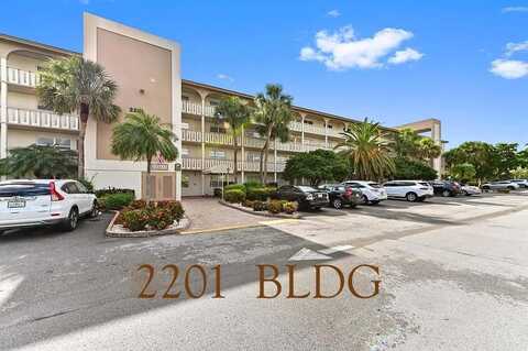 2201 Lucaya Bnd, Coconut Creek, FL 33066