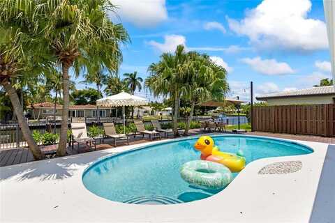6520 NE 19th Ave, Fort Lauderdale, FL 33308