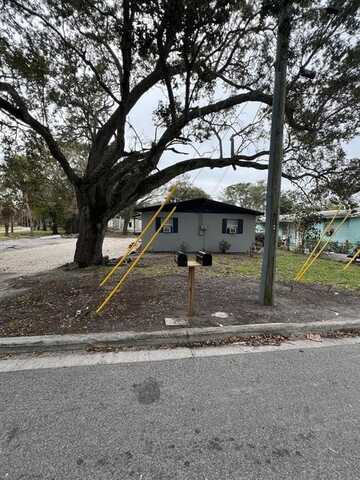427 N 11th Street apt A, Fort Pierce, FL 34950