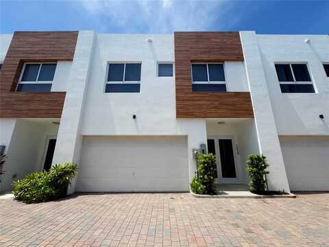 1239 NE 18th Ave, Fort Lauderdale, FL 33304