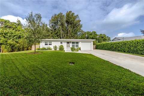 1735 20th Court, Vero Beach, FL 32960