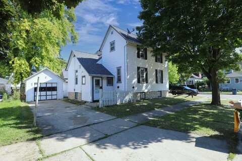 442 ELLIS Street, FOND DU LAC, WI 54935