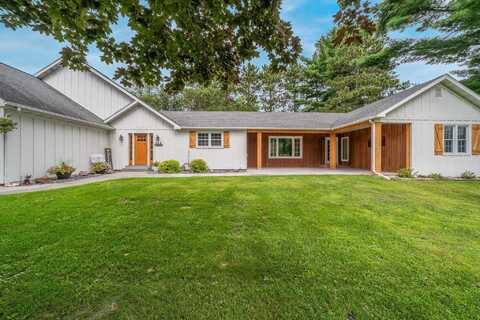 W2130 DAKOTA Avenue, BERLIN, WI 54923