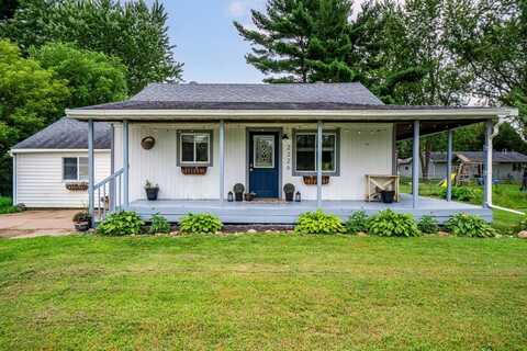 2226 Wilson Street NE, Menomonie, WI 54751