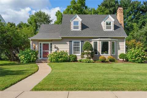 1622 Main Street, Eau Claire, WI 54701