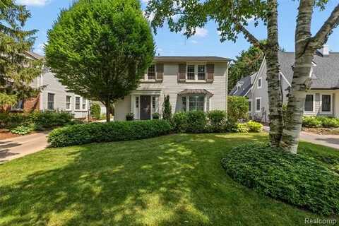 1832 Melbourne Street, Birmingham, MI 48009