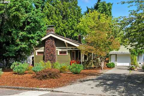2265 N DEKUM ST, Portland, OR 97217