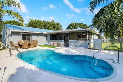 2125 SE East Dunbrooke Circle, Port Saint Lucie, FL 34952