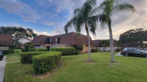 606 6th Lane, Palm Beach Gardens, FL 33418