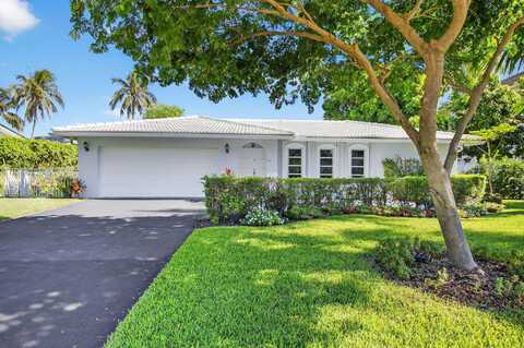 937 Banyan Drive, Delray Beach, FL 33483
