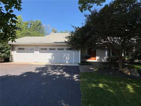 8335 135th Street W, Apple Valley, MN 55124