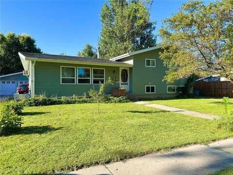 1411 22nd Avenue S, Moorhead, MN 56560