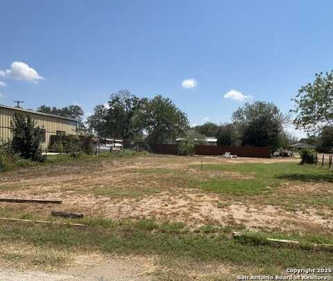Renfro, Devine, TX 78016