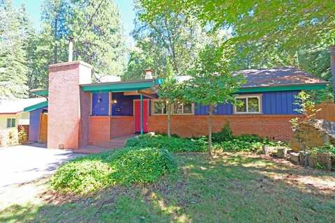 308 N C St., Mount Shasta, CA 96067