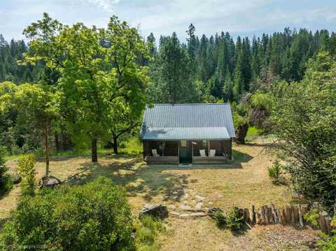 5161 W McDougal Rd, Deer Park, WA 99006