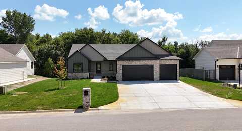 221 E River Birch St, Haysville, KS 67060