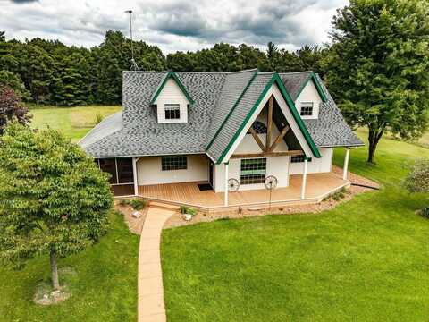 1647 Cottonville Avenue, Arkdale, WI 54613