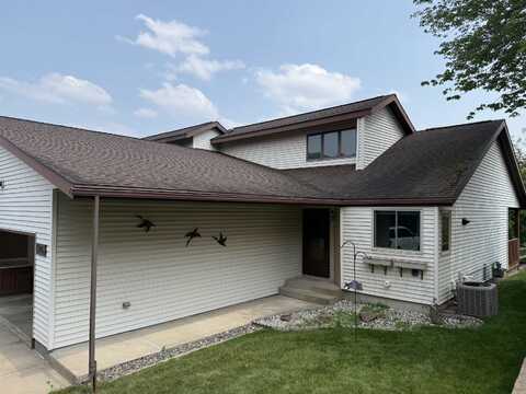 2907 Westhill Drive, Wausau, WI 54401
