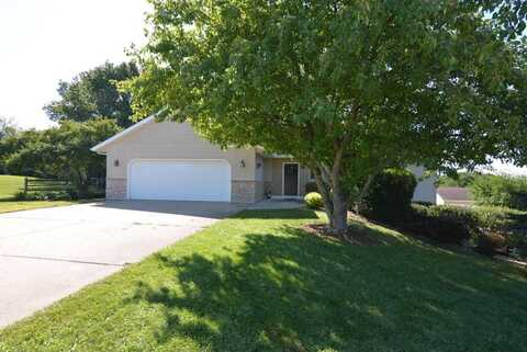 W2847 Pine Ridge Court, Belleville, WI 53508
