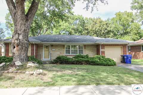 1634 W 5th, Sedalia, MO 65301