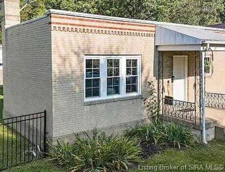 716 walnut Street, Madison, IN 47250