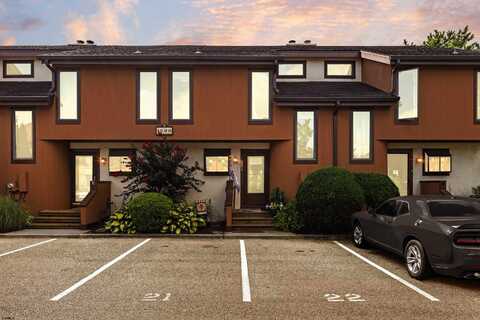 13 Marlin Ct, Ocean City, NJ 08226