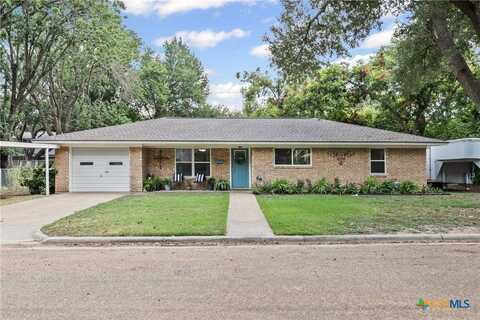 1603 N Davis Avenue, Cameron, TX 76520