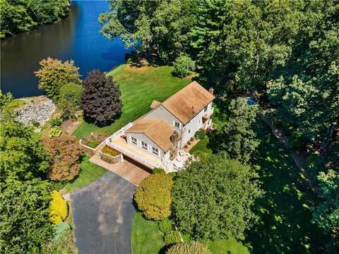 14 Dawn Lane, Coventry, RI 02816