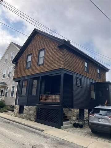 9 Pope Street, Newport, RI 02840