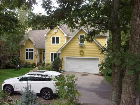 5 Woodmansee Court, Richmond, RI 02892