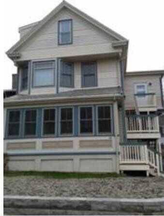 35 Mann Avenue, Newport, RI 02840