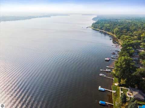 6111 Loud Drive, Oscoda, MI 48750