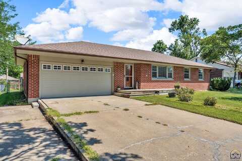116 Center DR, Silver Lake, KS 66539