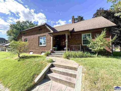 65 S 21st Street, Terre Haute, IN 47803