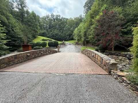 00 Breakaway Drive, Mulberry, NC 28659