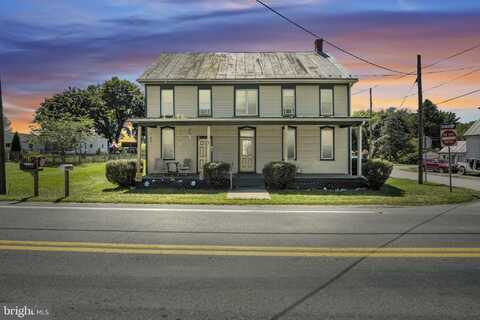 2 E MAIN STREET, CARLISLE, PA 17015