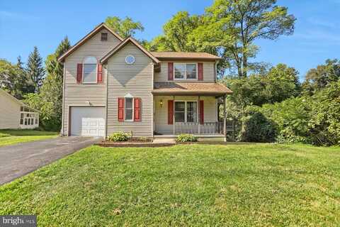 512 ROLLING GREEN, SELINSGROVE, PA 17870