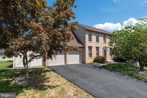 41 WILLOW DRIVE, ENOLA, PA 17025