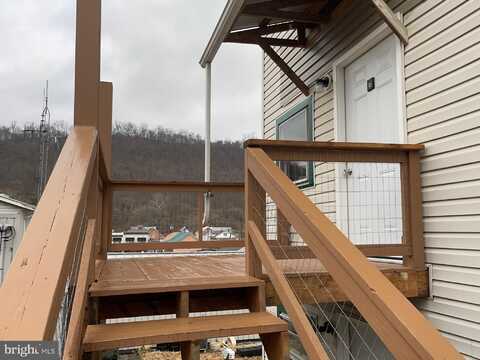 45 N GREEN, BERKELEY SPRINGS, WV 25411