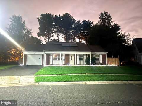 34 GARRISON CIRCLE, WILLINGBORO, NJ 08046