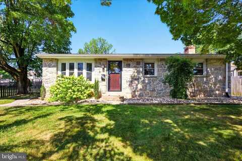 323 PIKELAND AVE, SPRING CITY, PA 19475