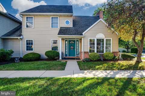 142 PRIMROSE LANE, READING, PA 19610
