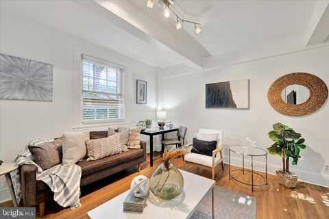 220 STONY RUN LANE, BALTIMORE, MD 21210