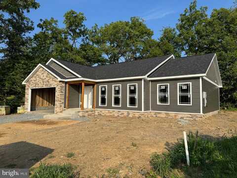 10199 JASPER DRIVE, GREENCASTLE, PA 17225