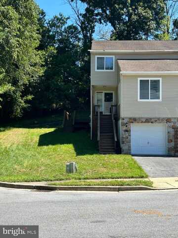 319 LYNLEY LANE, NEWARK, DE 19711