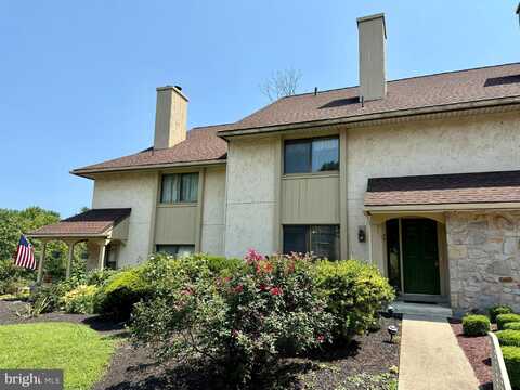 44 MUIRFIELD DRIVE, READING, PA 19607