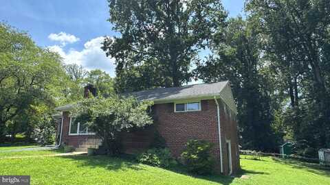 7401 CAMP ALGER AVENUE, FALLS CHURCH, VA 22042
