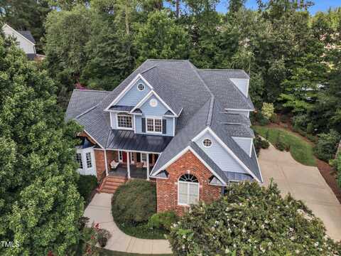 702 Edgemore Avenue, Cary, NC 27519