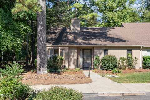 107 Woodbridge Lane, Chapel Hill, NC 27514