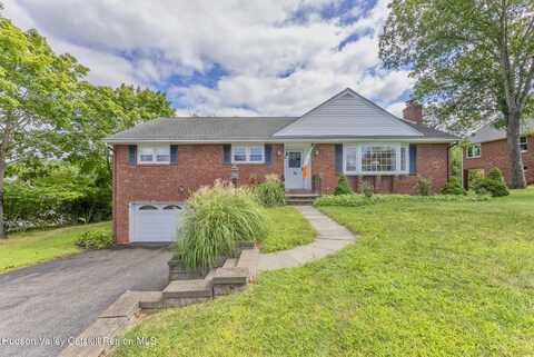 70 Ringtop Road, Kingston, NY 12401